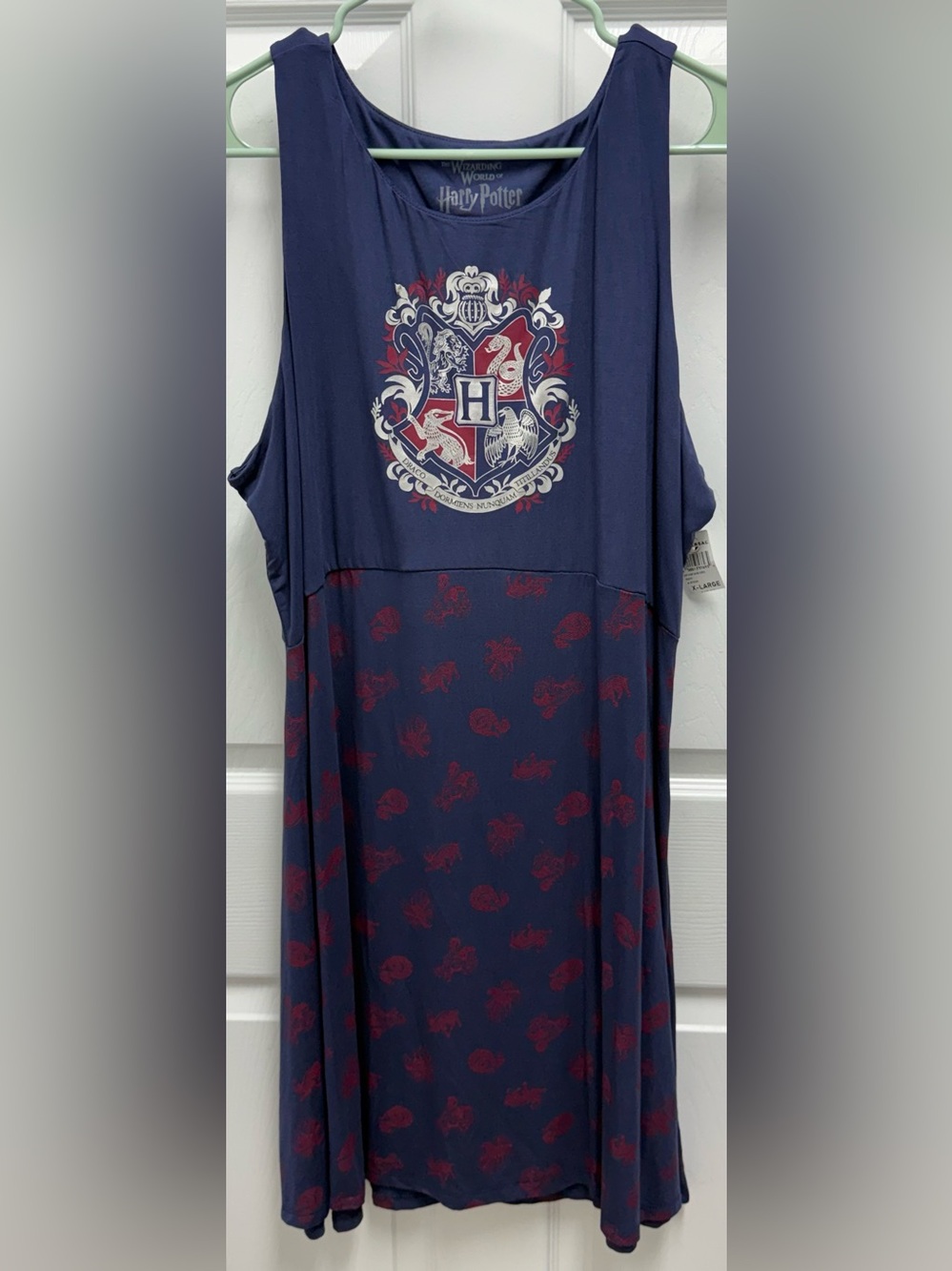 Harry Potter Wizarding World Hogwarts Crest Dress XL NWT Universal Studios